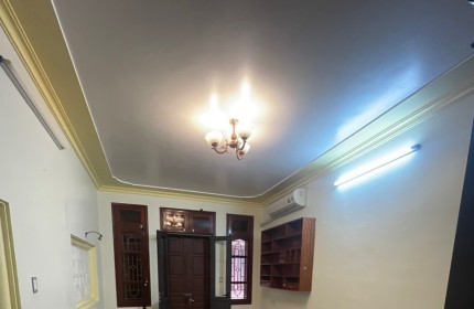 CHO THUÊ NHÀ NGÕ 189 NGUYỄN NGỌC VŨ, 5 TẦNG, 45M2, 4 NGỦ, 4 WC, 15 TRIỆU